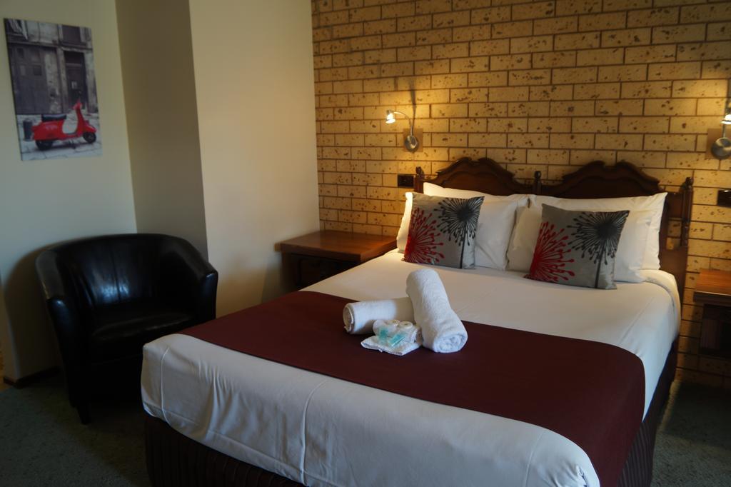 Belltower Motor Inn Shepparton Bagian luar foto