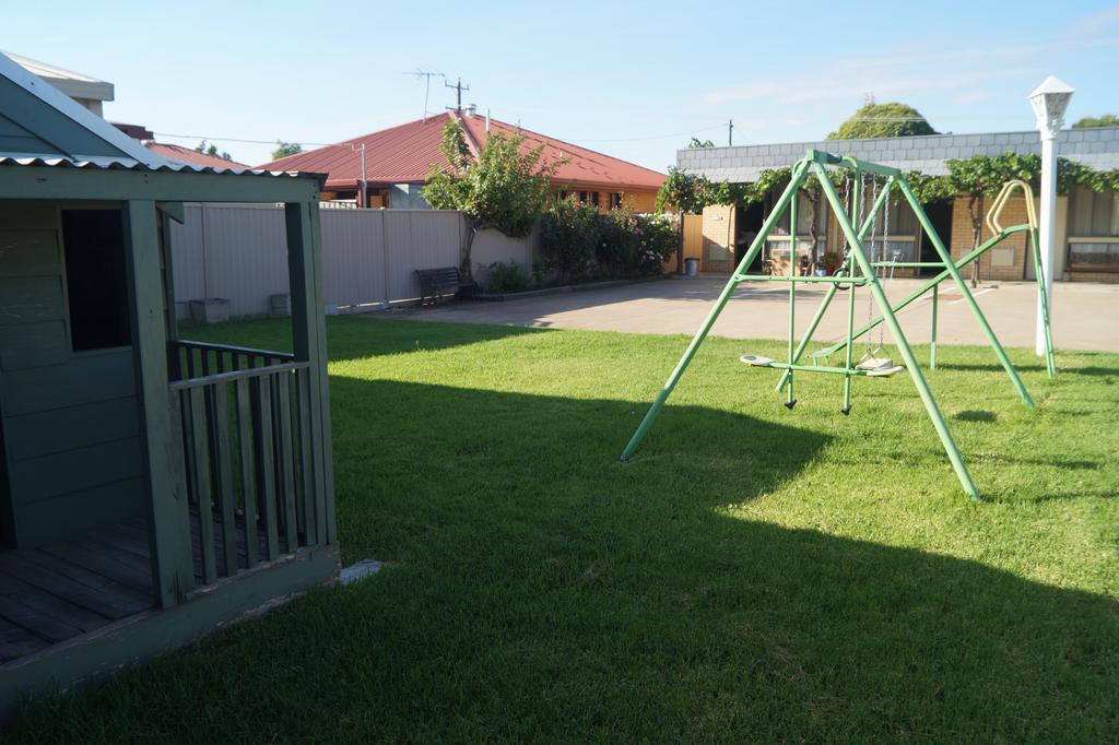Belltower Motor Inn Shepparton Bagian luar foto
